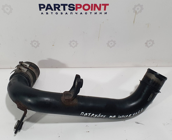 Шланг интеркуллера 14460EB32A NISSAN
