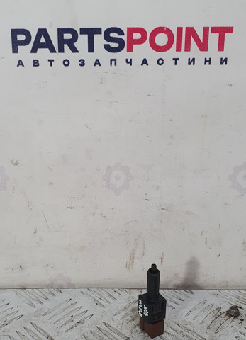 Выключатель датчик стопсигнала 25300AT300 NISSAN