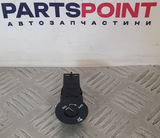 Кнопка отключения подушек безопасности AIRBAG 25585BC600 NISSAN