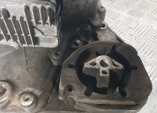 27107643751 BMW Раздатка (коробка раздаточная) купить в Ровно