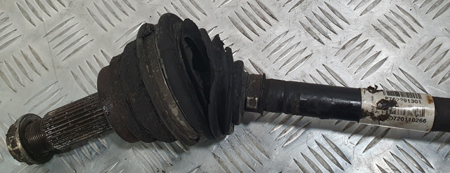 31607607937 BMW Полуось (привод) передняя левая купить в Запорожье