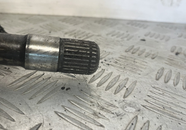 31607622914 BMW Правая полуось купить в Винница