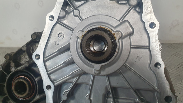 NISSAN 331001BU0A Раздатка в наличии Кривой Рог