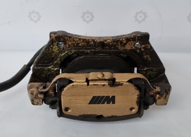 Суппорт тормозной задний правый 34216776790 BMW