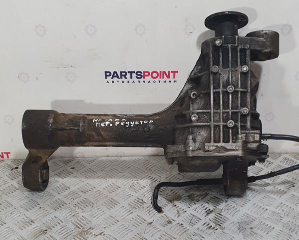 Редуктор переднего моста 38500EA400 NISSAN