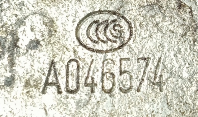 VAG 3C8833412B Петля двери задней правой в наличии Харьков