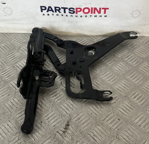 Завеса капота правая 41007381782 BMW
