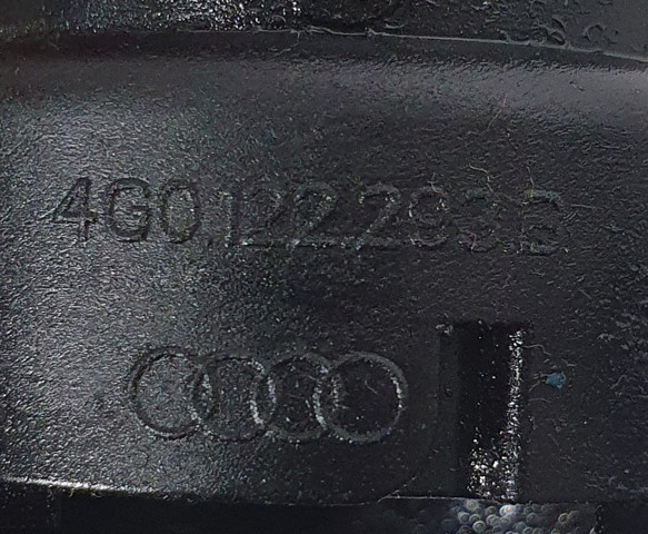 VAG 4F0122293A Фланец системы охлаждения (тройник) в наличии Тернополь