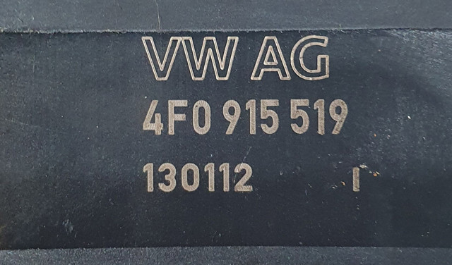 VAG 4F0915519 Пиропатрон основной батареи в наличии Ирпень