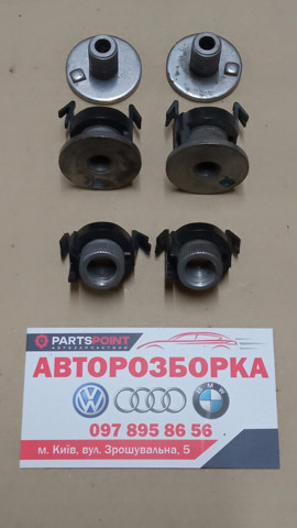 VAG 4F0941111 Гайка корректора фары в наличии Ровно