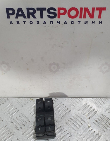 Кнопки переднего левого стекло подъемника 4F0959851G VAG