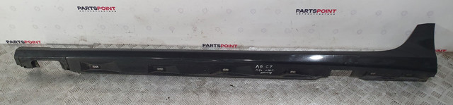 Накладка наружняя (молдинг) порога, левый 4G0853855F VAG