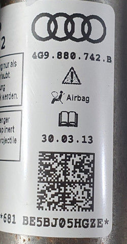 VAG 4G9880742B Шторка боковая, правая в наличии Харьков