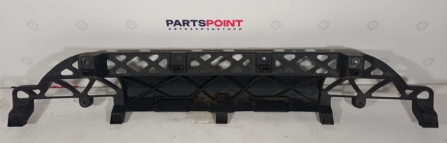 Кронштейн бампера заднего, центральный 4L0807329 VAG