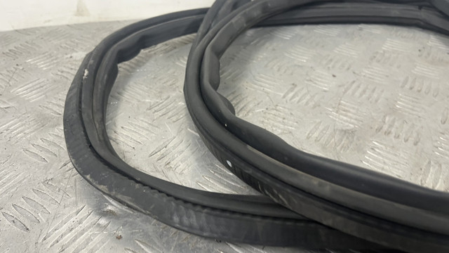 4L0827705H купить Киев