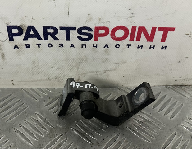 Петля передней двери правая 4L0831402A VAG