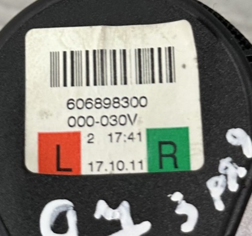 4L0857811BV04 VAG Ремень безопасности задний купить в Хмельницкий