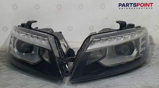 Вставка фары правой 4L0941030AG VAG