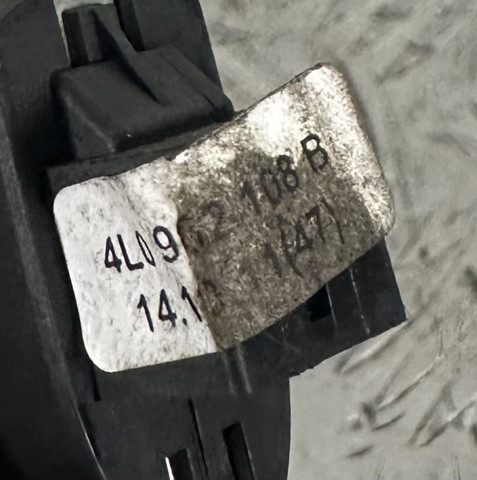 4L0962108B VAG Выключатель центрального замка купить в Хмельницкий