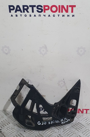 Кронштейн бампера переднего, правый 51117385348 BMW