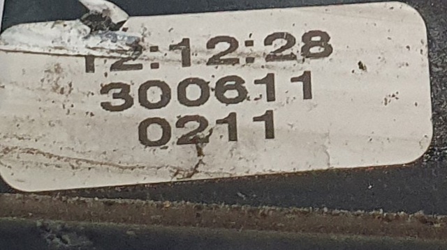 51138037832 BMW Рельса-рейлинг багажника правый купить в Львов