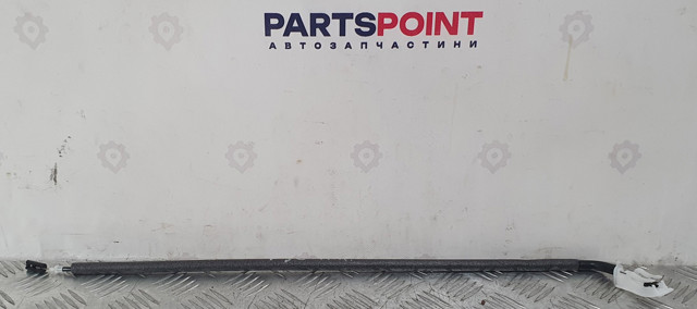 Трос открывания двери передней правой 51217259827 BMW