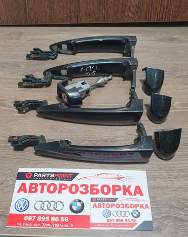 Ручка задней двери наружная, правая 51227207568 BMW