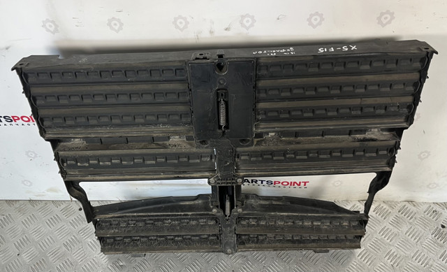 BMW 51648738166 Дефлектор радиатора в наличии Киев
