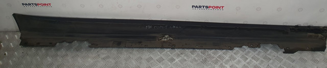 Накладка наружняя (молдинг) порога, левый 51777256911 BMW