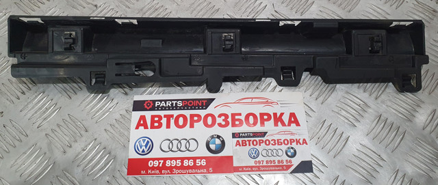 Опора порога (крепление) 51777256915 BMW