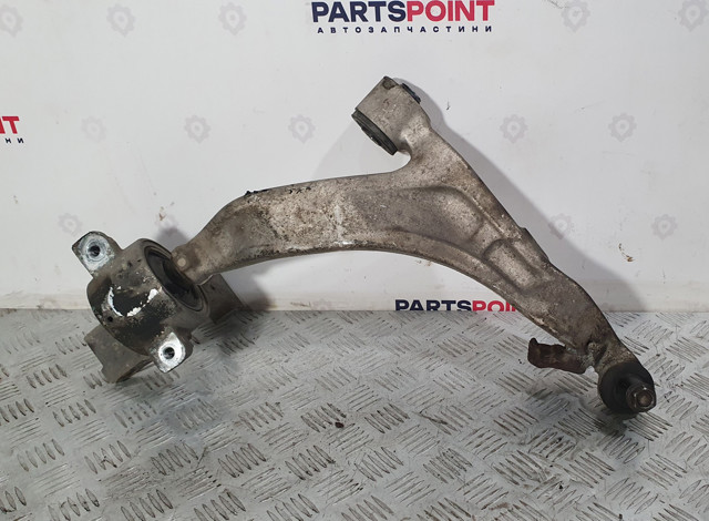 NISSAN 545011DR0A Рычаг передней подвески левый в наличии Днепр