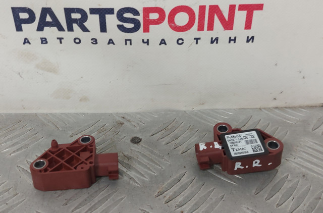Датчик AIRBAG передний 5H2Z14B345BA LAND ROVER