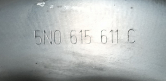 VAG 5N0615611C Защита тормозного диска заднего левая в наличии Львов