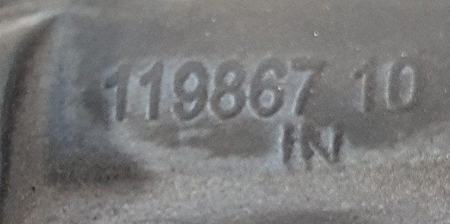 BMW 64119301572 в наличии Житомир