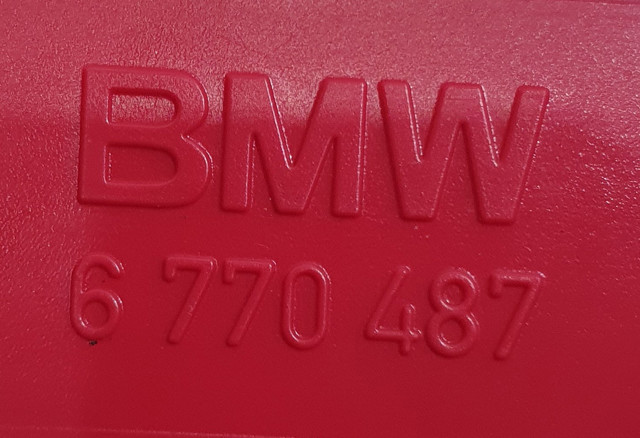 6770487 BMW Знак аварийной остановки купить в Черновцы