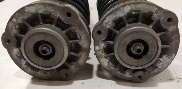 BMW 6787202 Пружина задняя в наличии Ирпень