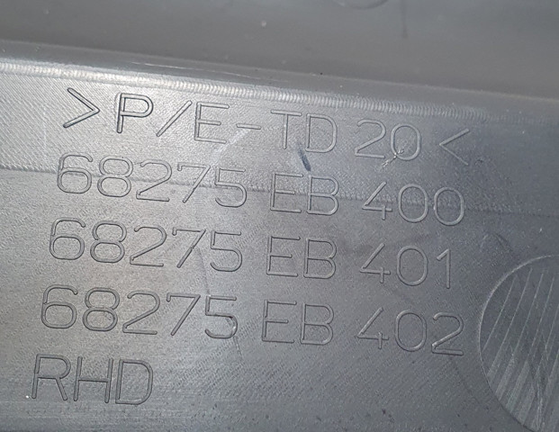 NISSAN 68275EB400 в наличии Киев