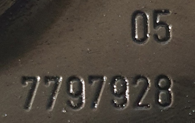 7797928 BMW купить в Полтава