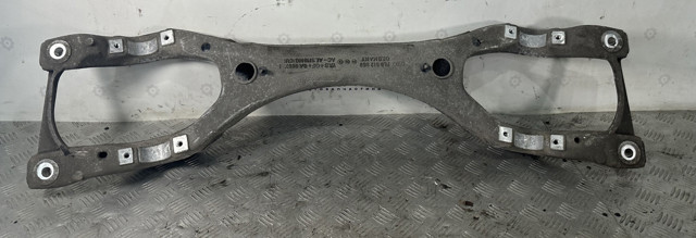 Балка задней подвески (подрамник) верхний 7L8512369 VAG