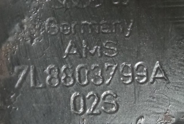 VAG 7L8803799A в наличии Запорожье