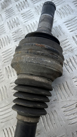 VAG 7P0501201G Полуось задняя в наличии Кривой Рог