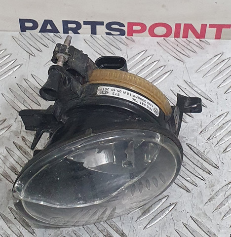 Правая противотуманная фара 7P6941700 VAG