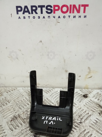882704BK0A NISSAN купить в Чернигов