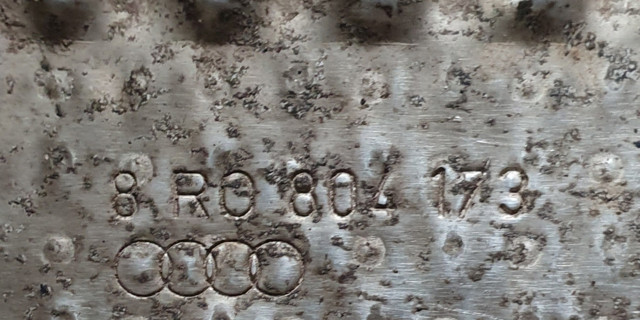 VAG 8R0804173D в наличии Запорожье