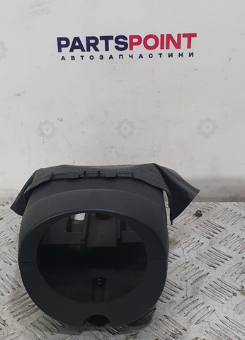 Защитный кожух рулевого механизма 8R0953515 VAG