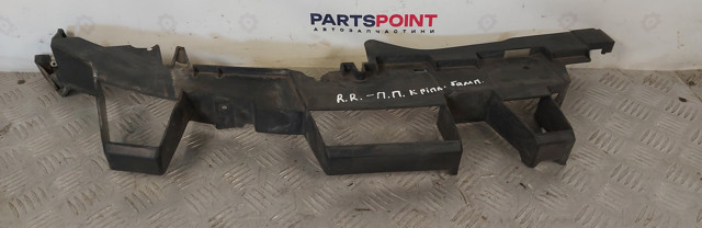 Правое крепление переднего бампера AH3217752AA LAND ROVER