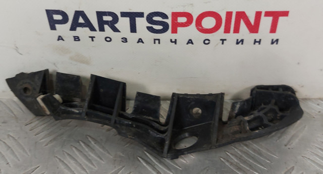 AH323382AA LAND ROVER Кронштейн бампера переднего правый купить в Чернигов