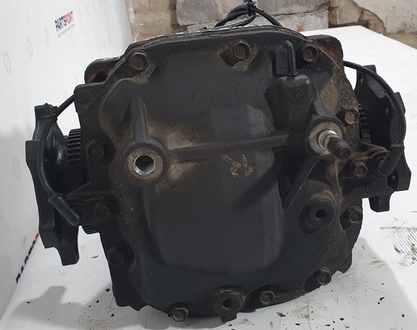 C8301EB300 Задний редуктор купить Житомир