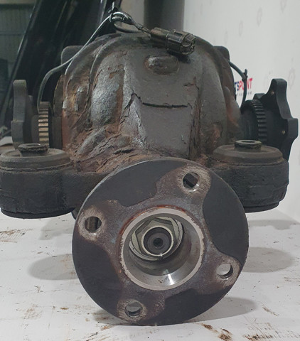 C8301EB300 Редуктор задний купить Кривой Рог