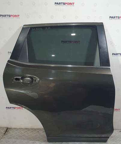 Задняя правая дверь H210M4CBMA NISSAN
